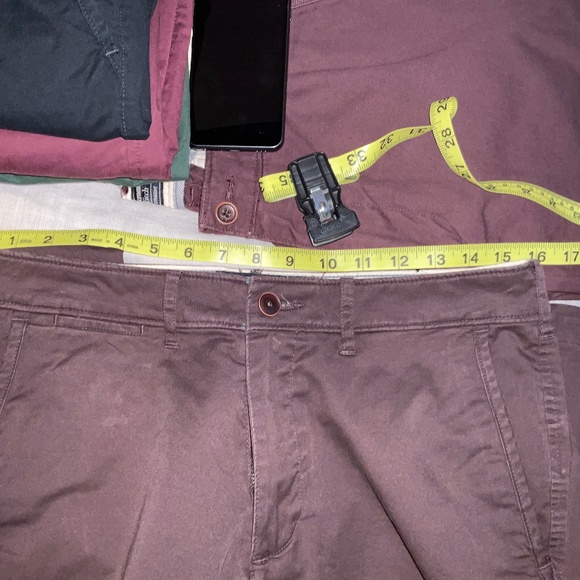 Abercrombie & Fitch super slim 31x32 burgundy pants - Picture 3 of 8